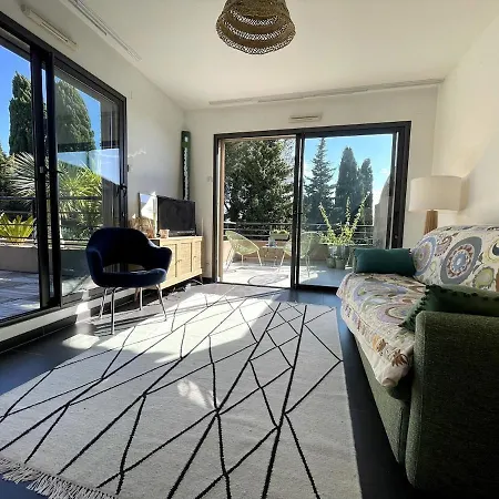 Le Palais Lumiere - Vue Mer, Sur *